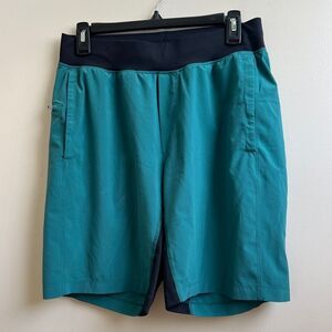 Lululemon T.H.E Shorts Linerless 9" athletic Green and black men’s  Size M